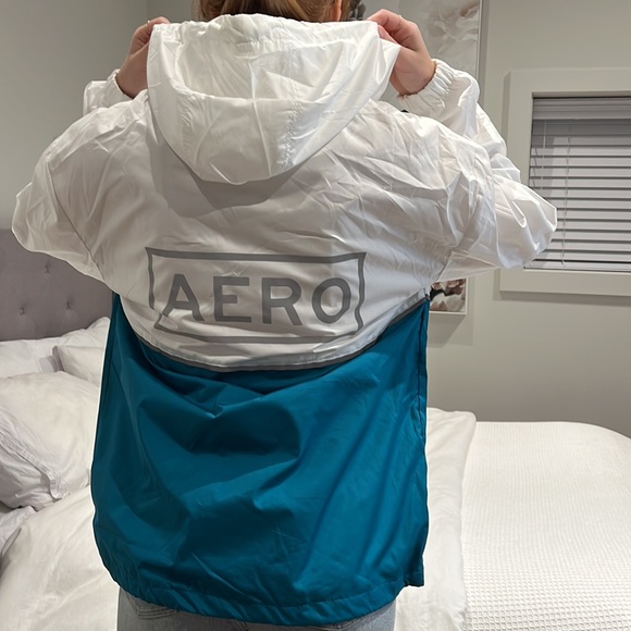 Men’s Small Windbreaker Jacket - Picture 5 of 5